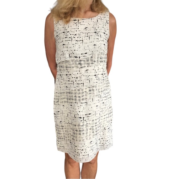 Ann Taylor white with black splash patterns sleeveless dress lined washable Sz 8 - Picture 2 of 5